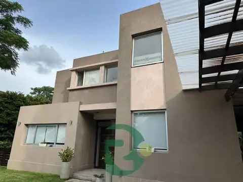 Venta Casa.4 amb.B.Cerrado Altos del Sol.Parque Leloir