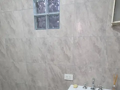 VENTA LOCAL | DEPOSITO  100 M2 LANUS ESTE