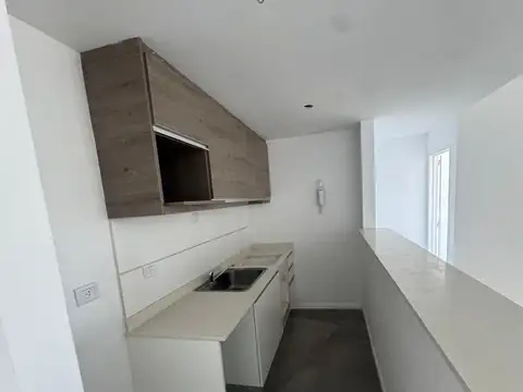 Departamento en Alquiler con 2 cocheras