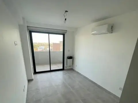 Avenida America 300, Piso 7°