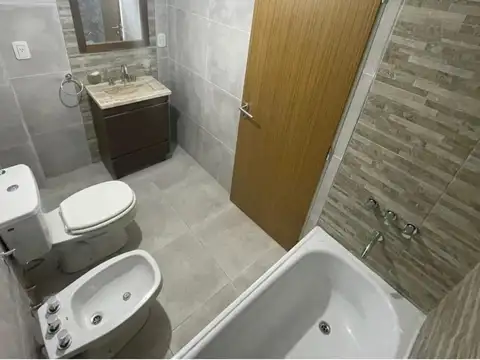 Departamento de 3 ambientes en alquiler con cochera