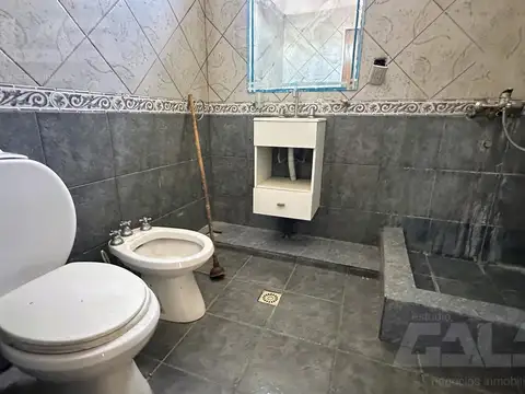 Depto Tipo Casa en Alquiler en Ituzaingo, $ 600.000