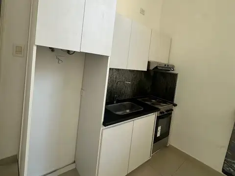 Jujuy 3300, Piso PB
