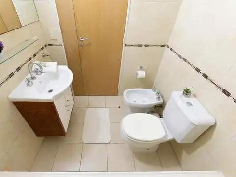 Departamento en Alquiler con 1 cocheras