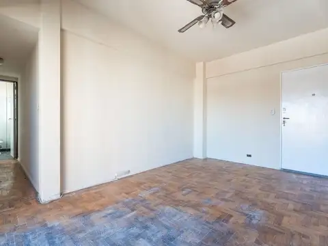 Departamento en Venta en Villa General Mitre, USD 64.000