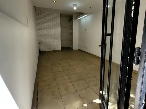 Local en Alquiler en Pichincha, $ 450.000