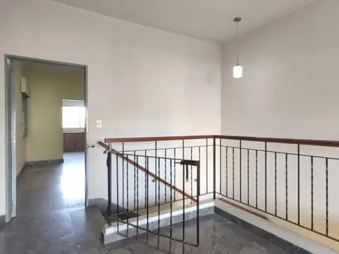 Depto Tipo Casa en Alquiler de 2 dormitorios