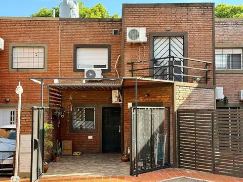 VENTA | PERMUTA - DUPLEX 2 DORMITORIOS CON COCHERA