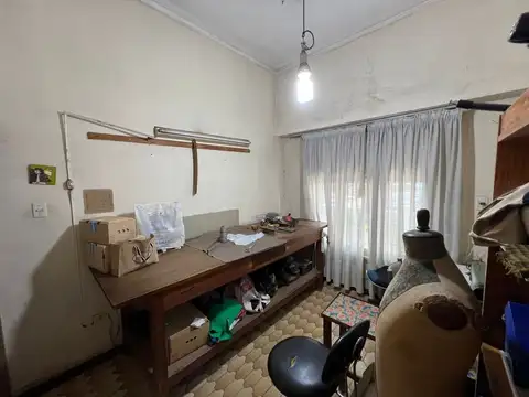 Casa 3 dormitorios en venta en La Plata c/cochera