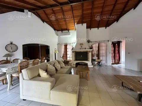 Casa en Venta de 4 dormitorios