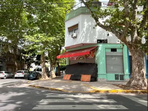 Local en Venta Villa del Parque c/Renta INVERSION