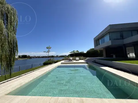 Casa en Venta A Estrenar