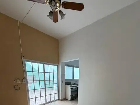 ALQUILER Casa en Caseros 3 AMBIENTES