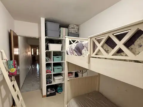 Depto Tipo Casa en Venta 40 años