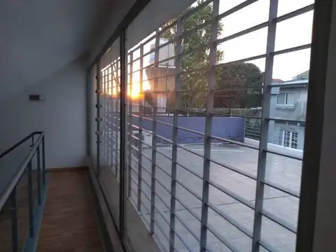 Casa  en Venta ubicado en Castelar, Morón, G.B.A. Zona Oeste - AMA0112_LP545181_8