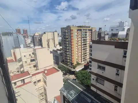 Departamento 3 ambientes piso alto en venta
