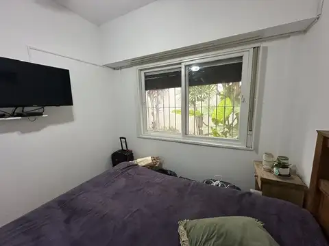 DEPARTAMENTO 2 AMBIENTES P.B. CON JARDIN
