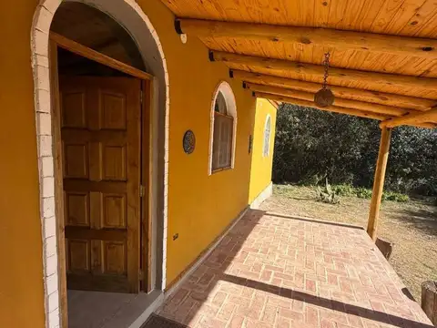 Hermosa casa con unas vistas espectaculares en alquiler!