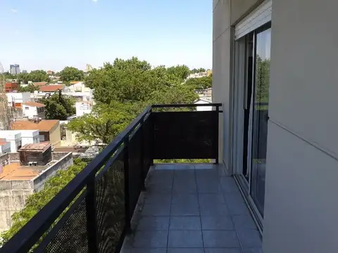 Alquilo Departamento muy cómodo a pasos de Av. Maipú