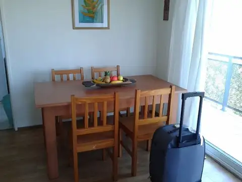 Departamento en Alquiler en Florida Mitre/Este, $ 750.000