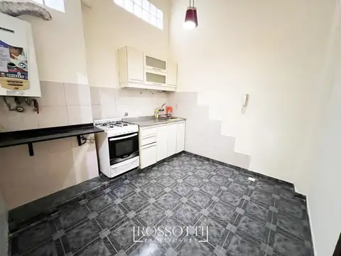 Depto Tipo Casa en Venta en Caballito, USD 86.000