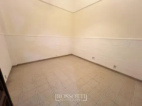 Depto Tipo Casa en Venta al Este