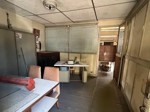 Galpon en Venta en Ramos Mejia, USD 250.000
