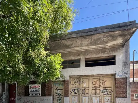 Galpon Av Gaona 1700, 277M2 totales