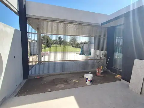Casa en Venta en Ibarlucea, USD 360.000