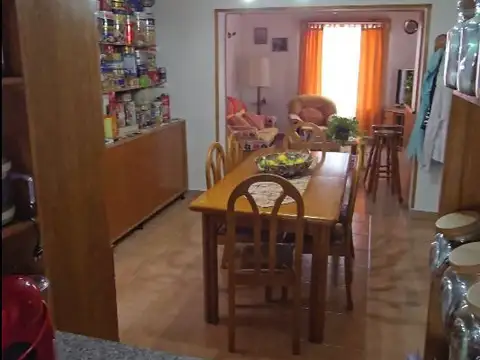 Venta de 2 casas sobre un mismo lote