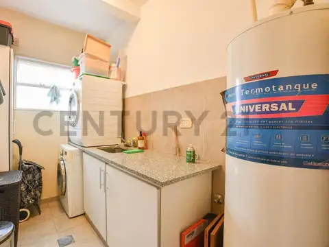 Departamento 5 ambientes con 2 baños