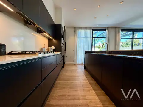 Rodríguez Peña 1600