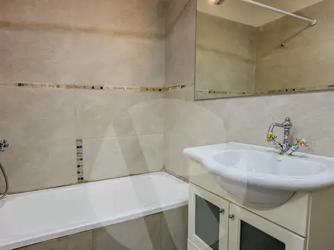 Departamento 4 ambientes con 2 baños