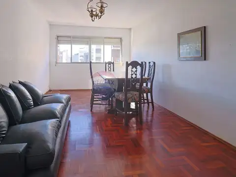 Avenida 18 de Julio 2000