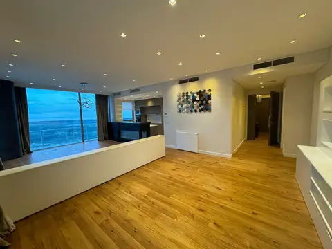 Departamento 4 ambientes con 3 baños