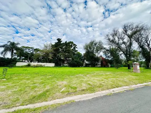 VENTA Lote Central Barrio Cerrado El Vivero KM36