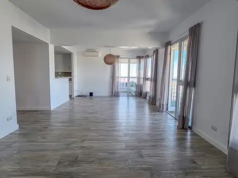 Departamento en Alquiler de 3 dormitorios