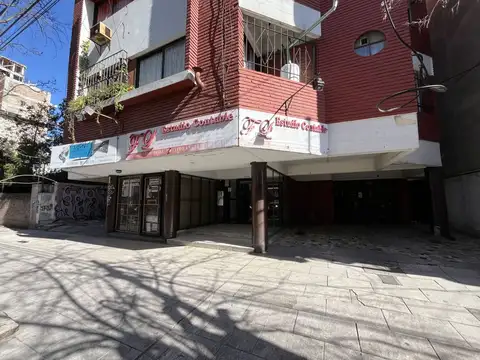 Departamento en Alquiler de 3 ambientes