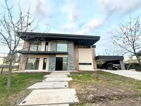 Casa en Venta de 4 dormitorios