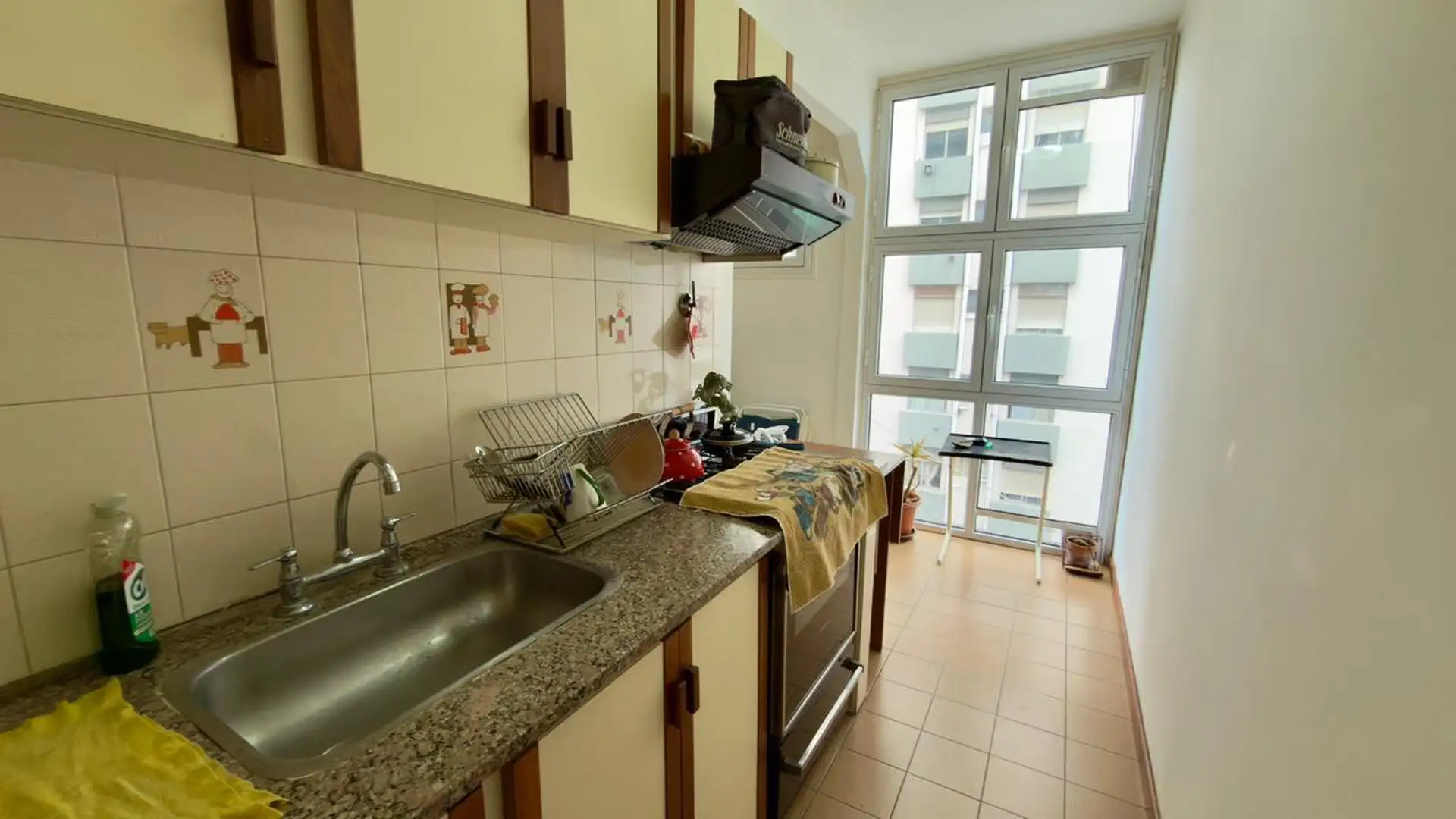 Depto 3 amb con dependencia y balcón, 66m², Torreon, vista lateral al mar