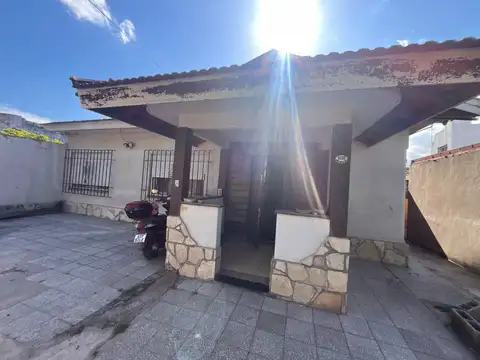 Av. Nemesio Álvarez al 1900