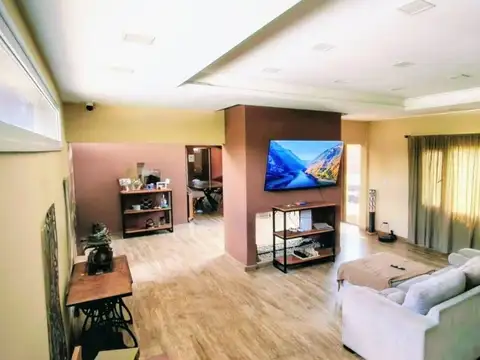 Quinta en Venta en 20 de Junio, USD 220.000