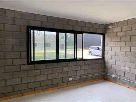 VENTA NAVE EN PARQUE INDUSTRIAL (VACA MUERTA) NEUQUEN