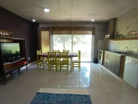 Casa en venta - 3 Dormitorios 3 Baños - Pinamar