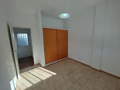 ALQUILER DEPARTAMENTO PH 3 AMBIENTES, MORON!