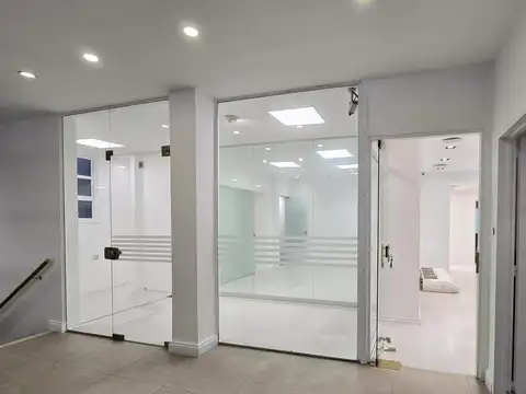 Oficina comercial en  José María Moreno y Rivadavia