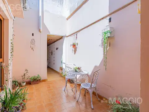 Depto Tipo Casa en Venta en Ramos Mejía Sur, USD 78.000