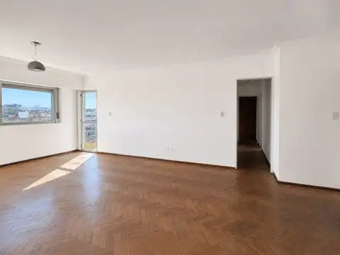 España 944 , Piso 11
