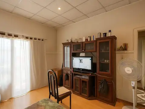 DEPARTAMENTO TIPO CASA 3 AMBIENTES EN VENTA EN WILDE CENTRO