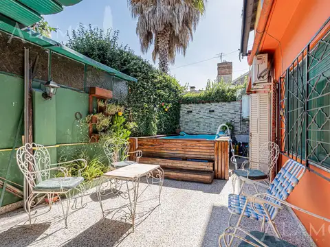 VENTA 2 DEPTOS TIPO CASA 5 DORMITORIOS EN BLOCK HAEDO OPORTUNIDAD MULTIFAMILIAR